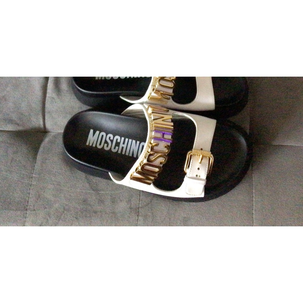 MOSCHINO Sandals Sz 6.5.  NWOT - Picture 2 of 3
